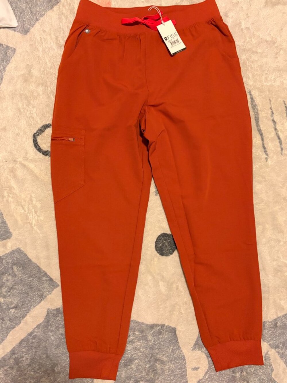 FIGS - Women's Dirty Chai High Waisted Zamora - Petite Jogger Scrub Pant. Large